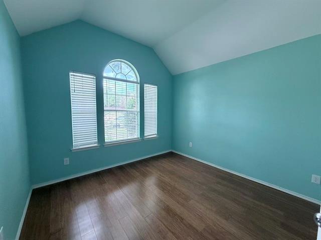 Foto del edificio - 8240 Spring Ridge Dr