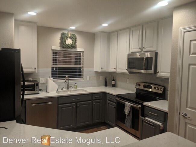 Building Photo - 2 br, 2 bath House - 11601 Fenwick Circle