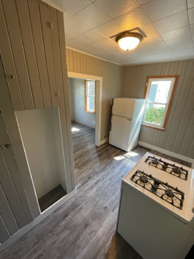 Foto del edificio - 1251 22nd Ave SW