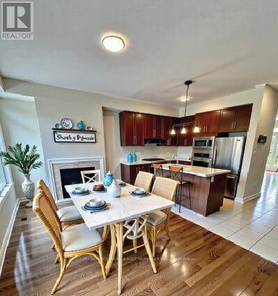 Building Photo - 3215 Thomas St