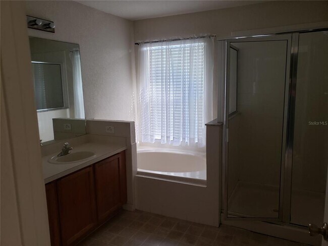 Foto del edificio - 3051 Ashland Ln N