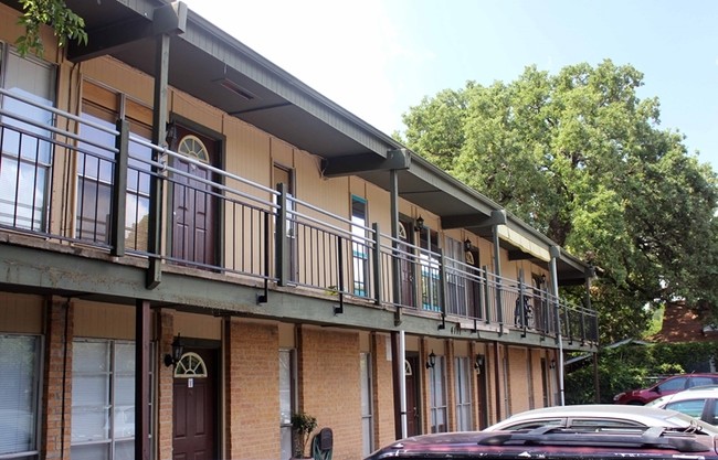 Hyde Park Flats - Apartments in Austin, TX | Apartments.com