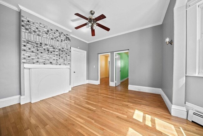 Foto del edificio - 395 Lexington St