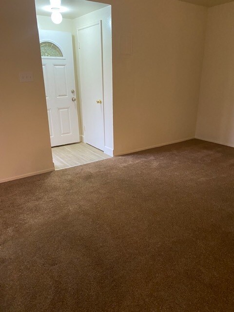 Living room - 7832 Sanford St