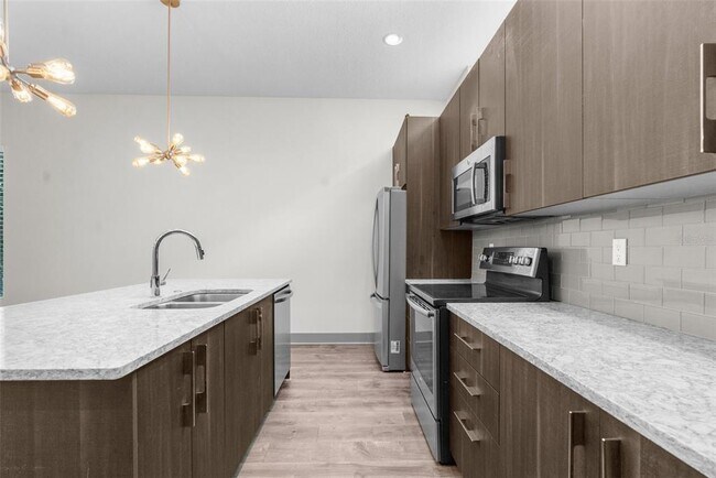 Foto del edificio - 4810 W McElroy Ave