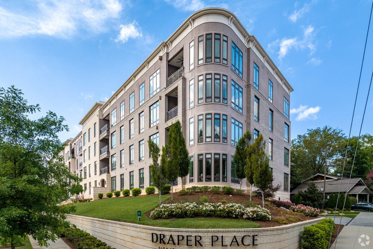 Primary Photo - Draper Place