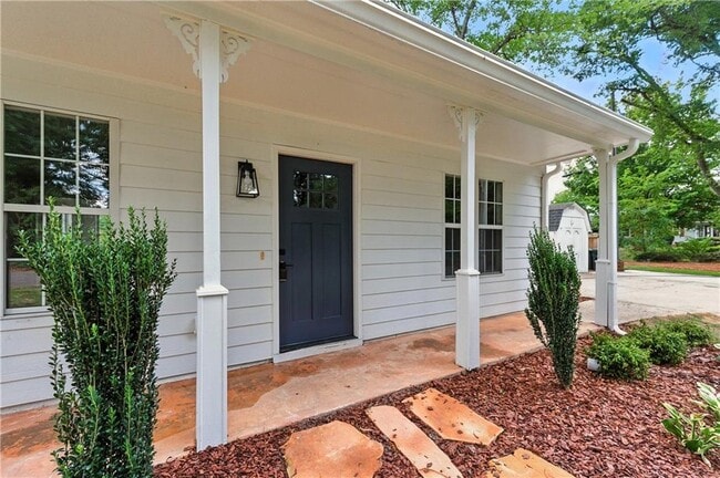 Foto del edificio - 180 Summit Ave SE