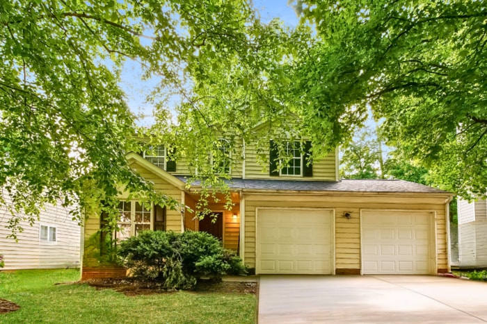 Primary Photo - 6315 Spanish Moss Ln