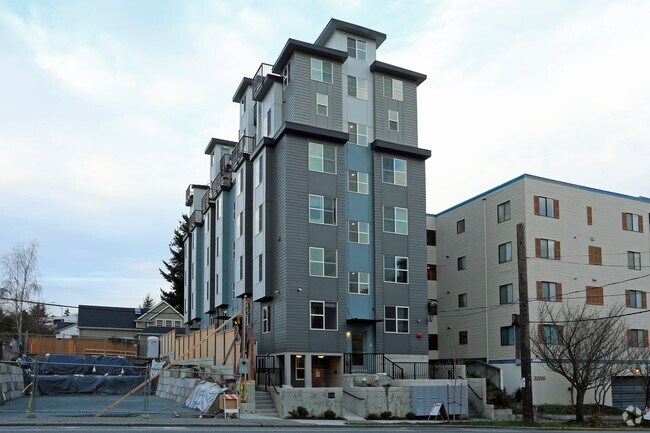 Footprint de Avalon I - Alcove West Seattle - Affordable and Effic...