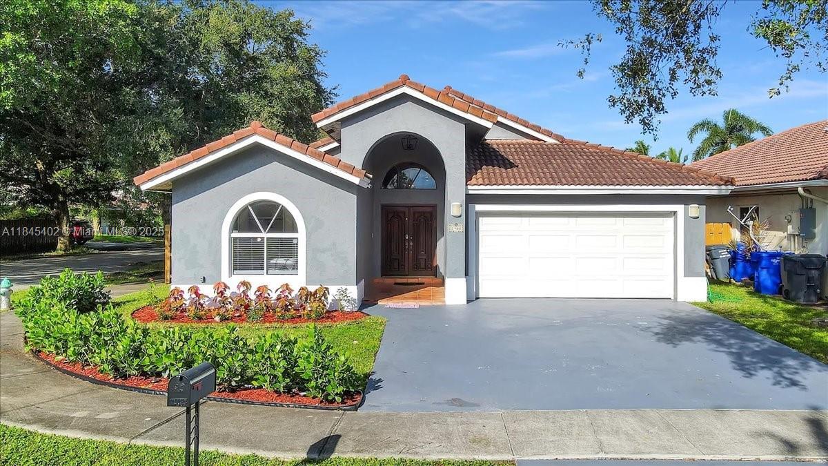 Foto principal - 2900 N 36th Ave