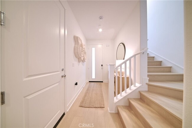 Building Photo - 145 Sora