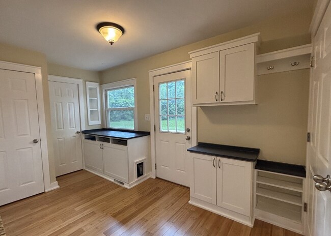 Foto del edificio - 1738 E 71st St