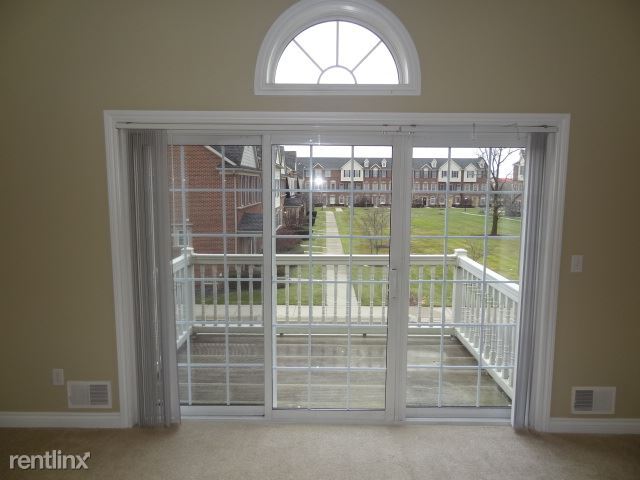 Foto del edificio - 2 br, 2 bath Condo - 45707 N Stonewood Rd