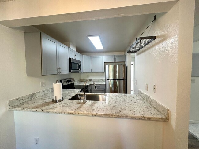 Building Photo - 12612 NE 119th St