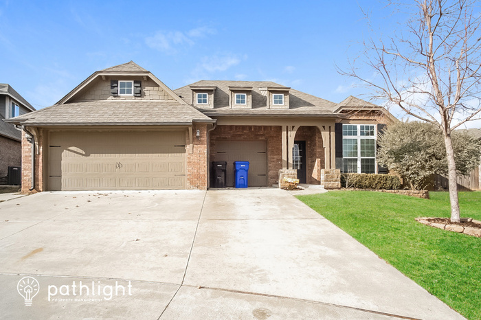 Foto principal - 2616 West Union Place
