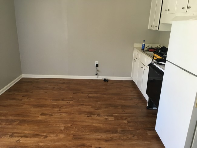 Kitchen/Living Area - 505 N Broad Street