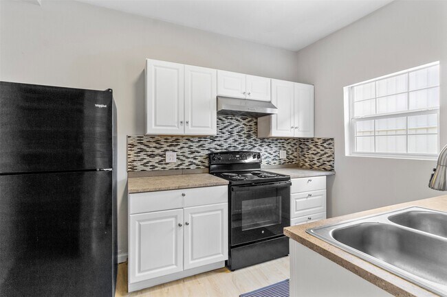 Foto del edificio - 405 Medina St