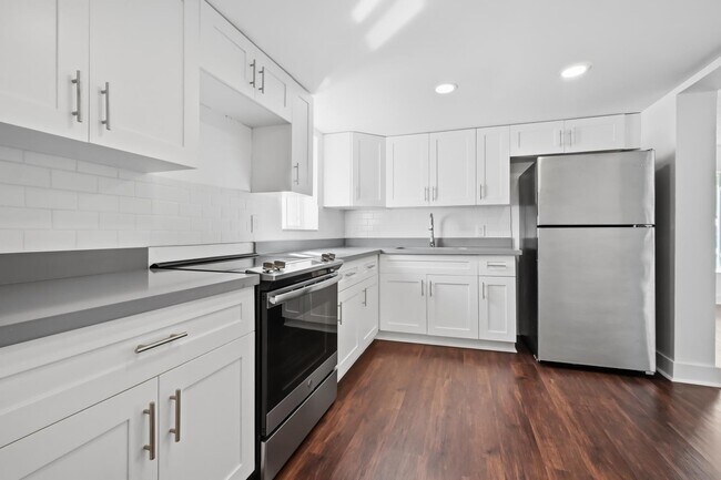 Building Photo - 3913 NW 76th Terrace