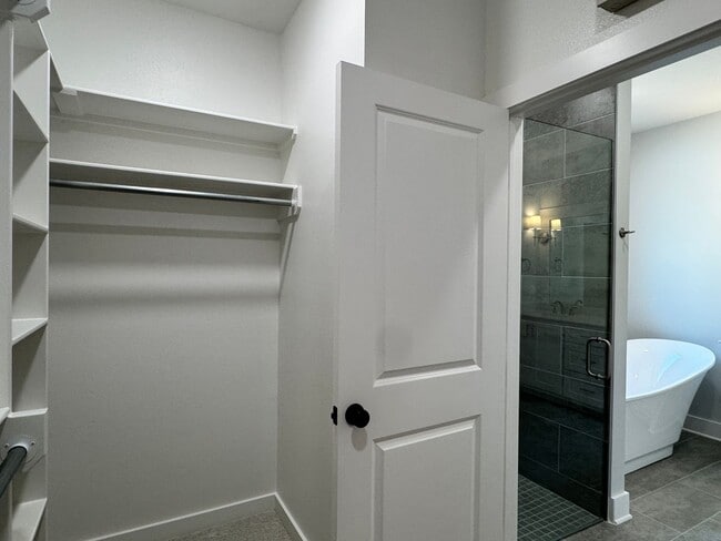Foto del edificio - 9256 Villas Ct