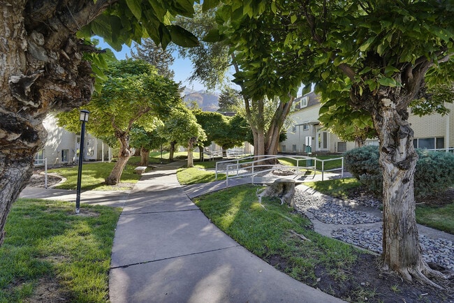 Building Photo - Arbor Cove Apartments