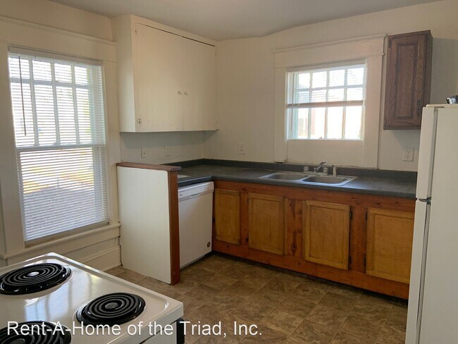 Building Photo - 3 br, 2 bath House - 1500 Marion Street