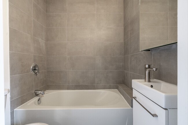 Photo du bâtiment - 28 Maynard Ave