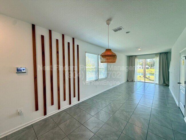 Foto del edificio - 56 Sage Br St