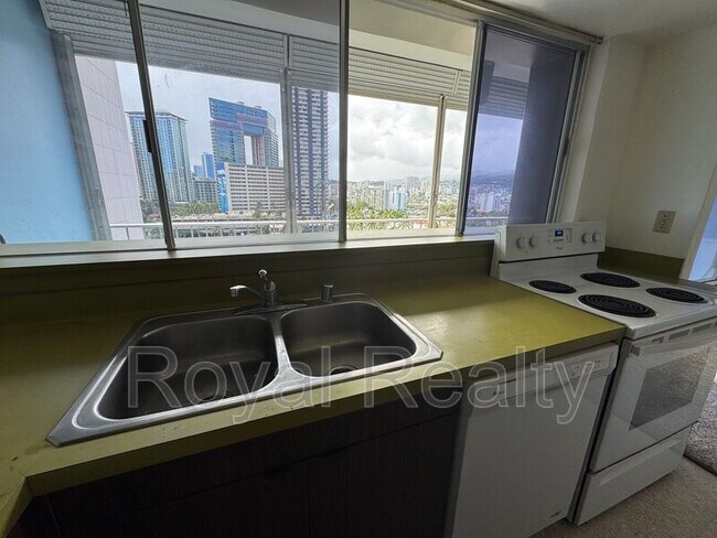 Foto del edificio - 439 Keoniana St