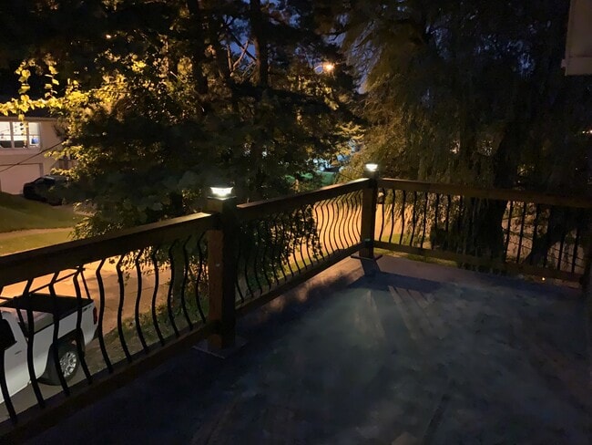 Foto del edificio - 2624 Woodlawn Ave