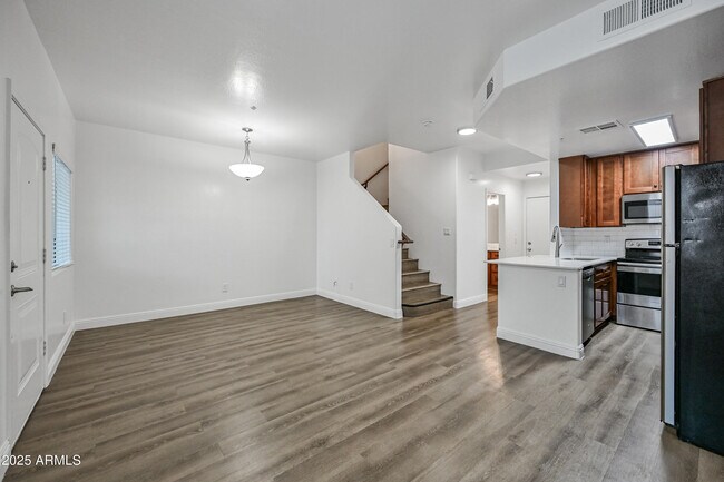 Foto del edificio - 4608 W Maryland Ave