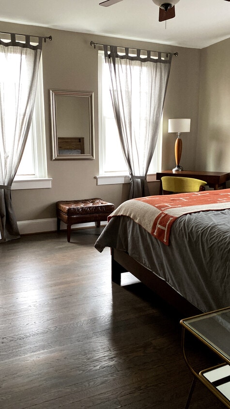 Photo - 2410 20th St NW (Washington, DC)