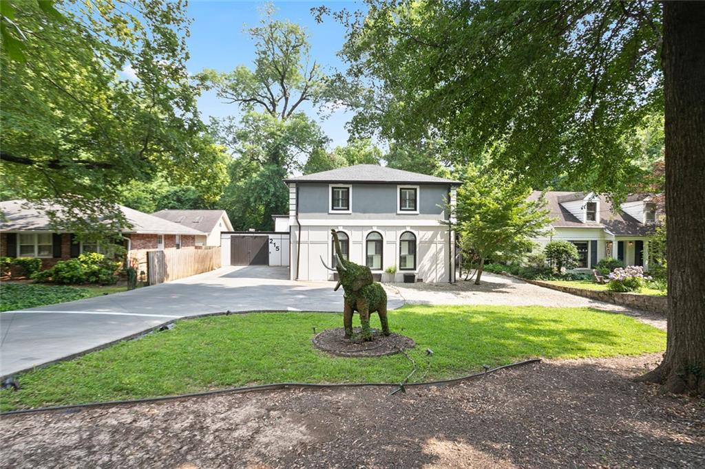 Foto principal - 215 Camden Rd NE