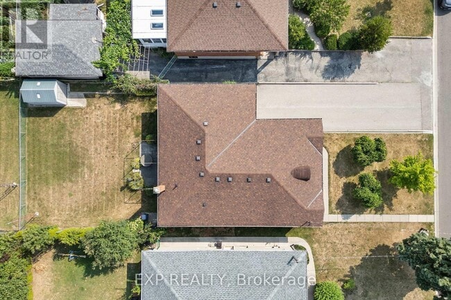 Building Photo - 84 Tavistock Rd