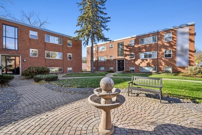 Building Photo - YG Flats