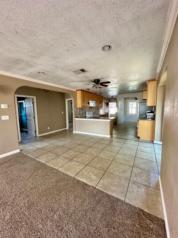 Foto del edificio - 1421 E Olive Ave