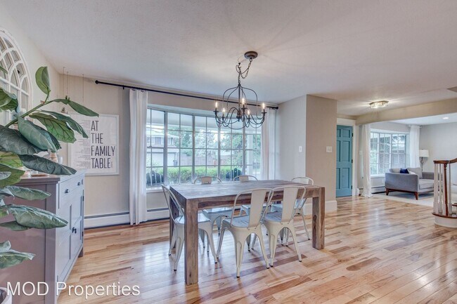 Building Photo - 6 br, 3.5 bath House - 3990 S. Syracuse Way