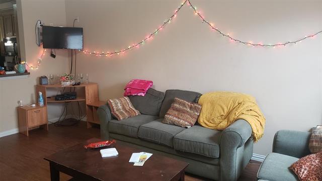 Foto del edificio - 2416 W Prairie St