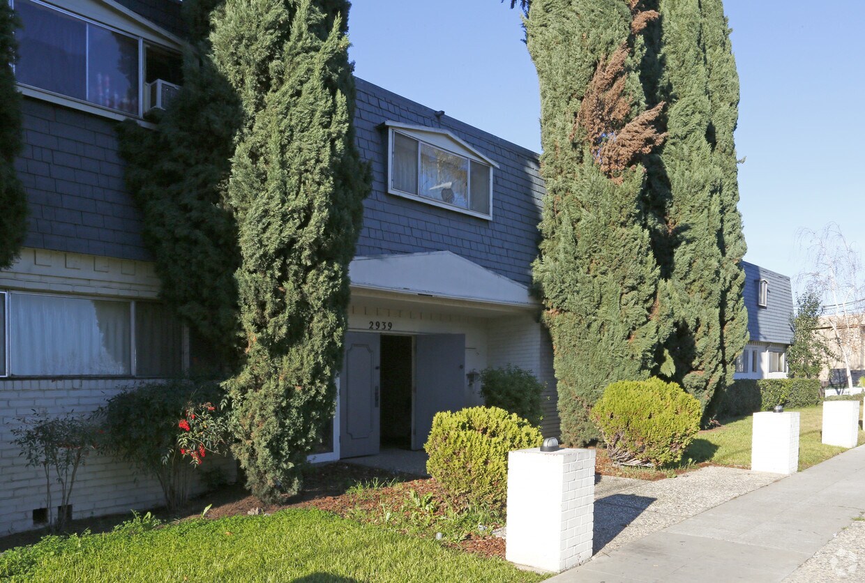 Foto del edificio - 2939 Old Almaden Rd