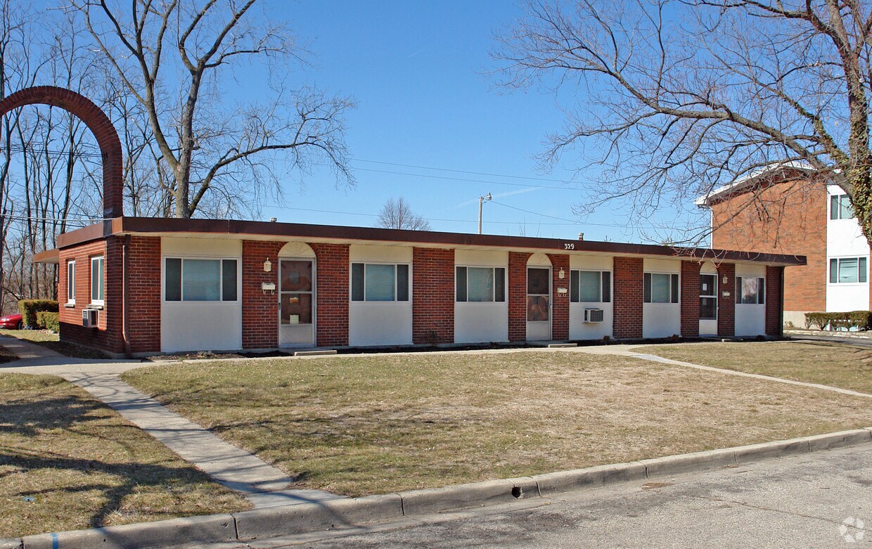 Primary Photo - 329 Firwood Dr