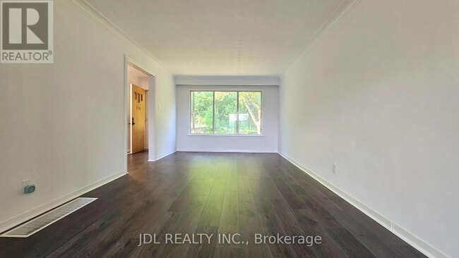 Building Photo - 204 Gooch Ave