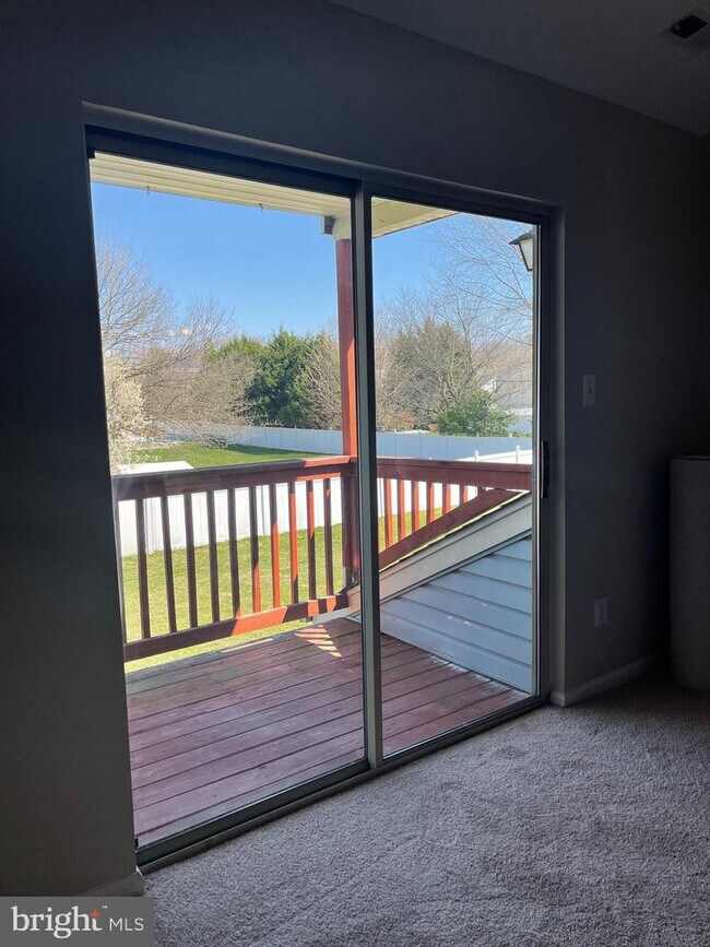 Foto del edificio - 630 Covington Ct