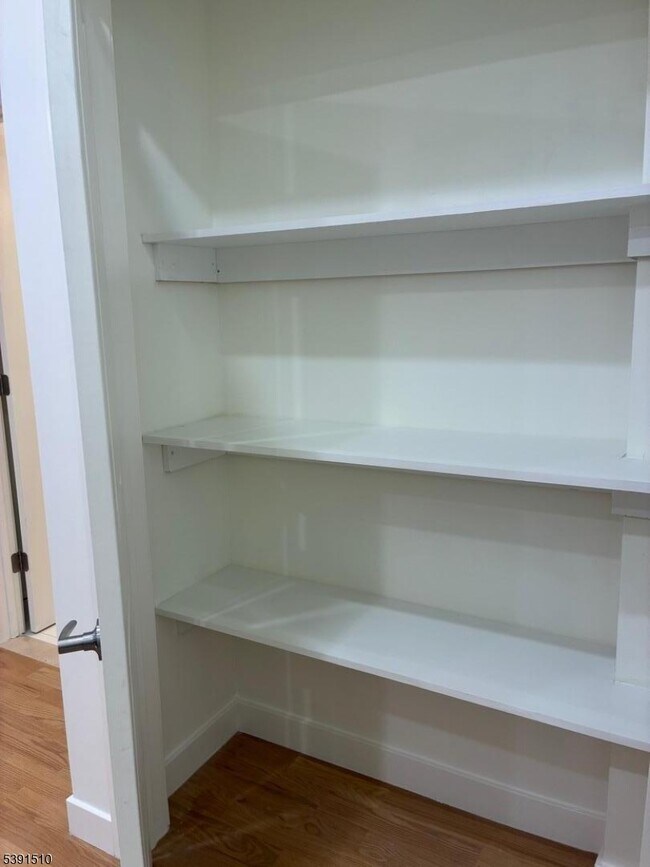 Foto del edificio - 1435 51st St