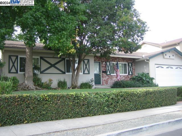 Building Photo - 8804 Edenberry St