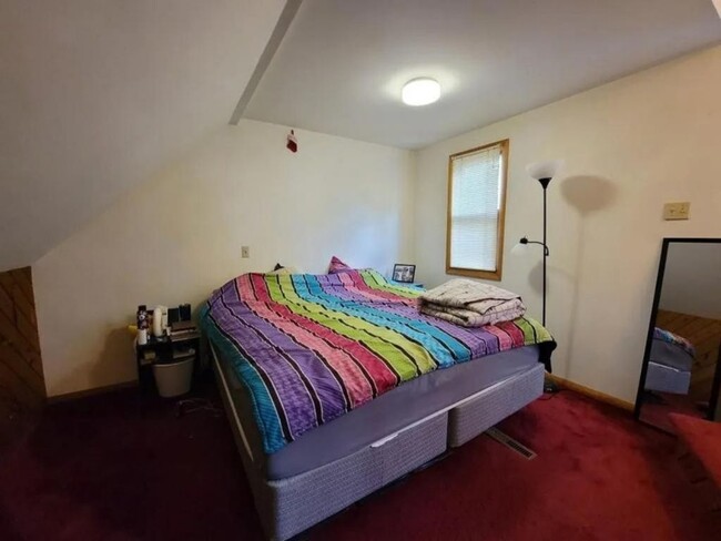 Bedroom 2 - 800 Smith St