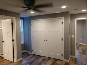 Building Photo - 210 W 5th Ave