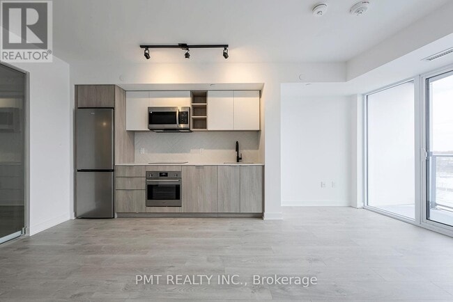 Building Photo - 36 Zorra St