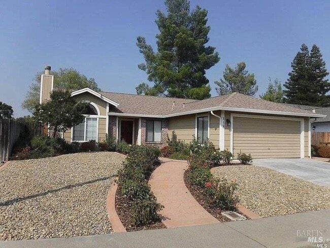Foto del edificio - 312 Larkspur Dr