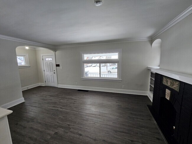 Foto del edificio - 9614 McCracken Rd