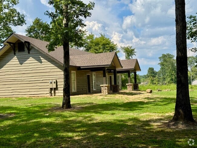 Building Photo - 3838 County Road 222