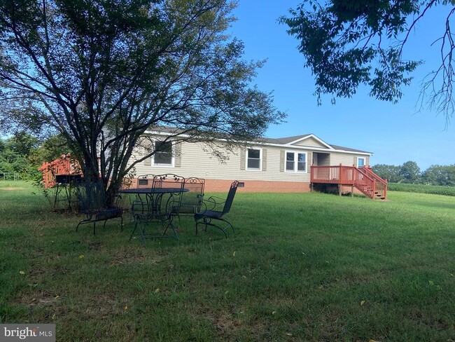 Building Photo - 22098 Highland Rd